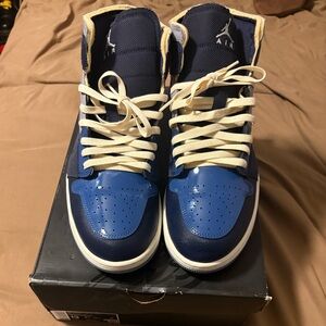 AIR JORDAN 1 MID SE CRAFT
"OBSIDIAN"